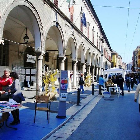 Rubra Apartments Parma Exteriör bild