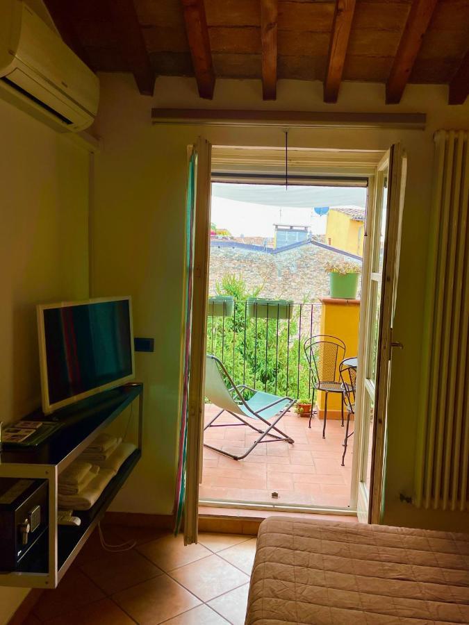Rubra Apartments Parma Exteriör bild